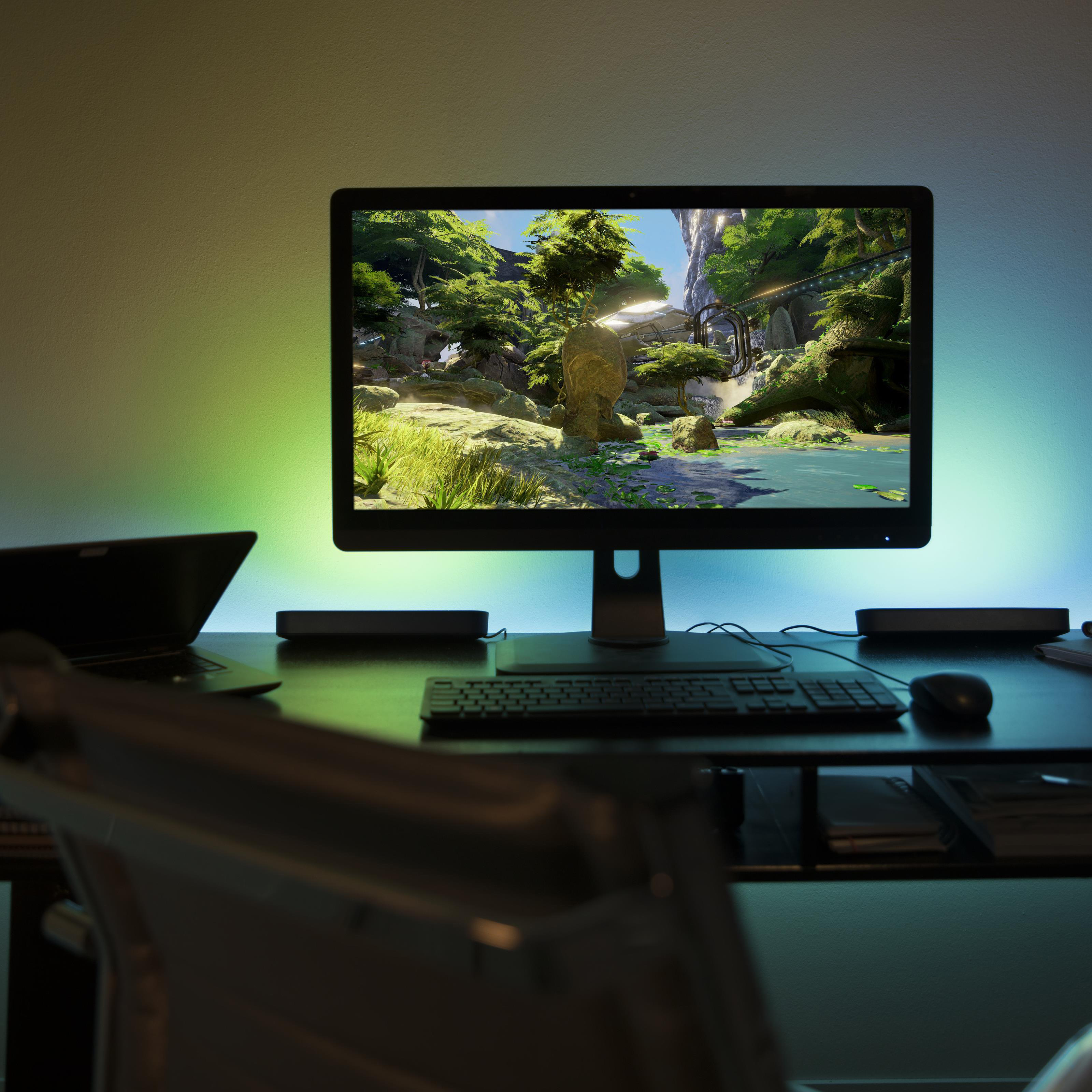 HDMI Sync Box s pozadinskim osvjetljenjem za televizore od 75" do 85"