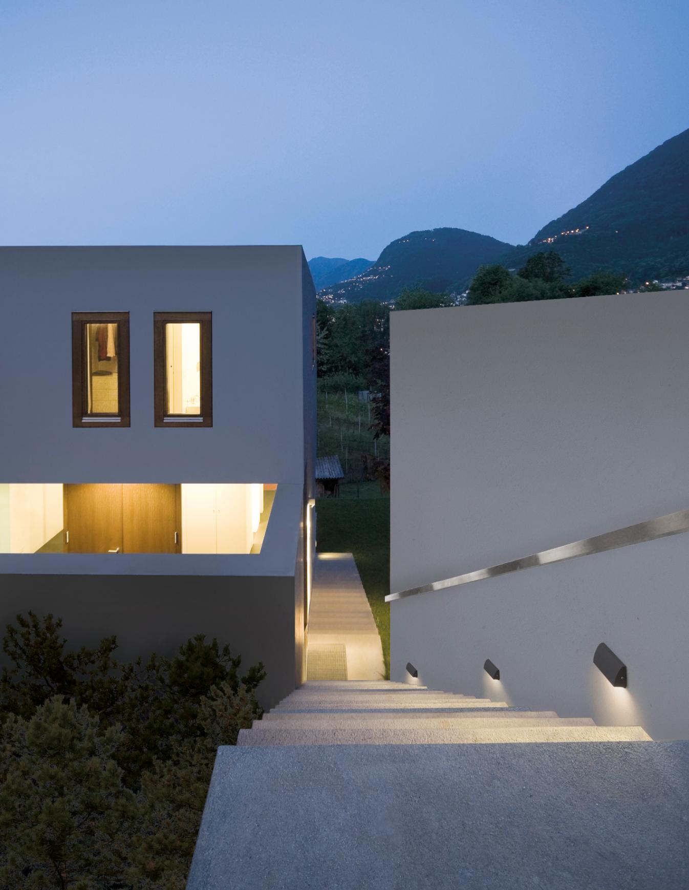 Slojevito osvjetljavanje eksterijera (Layered Outdoor Lighting)