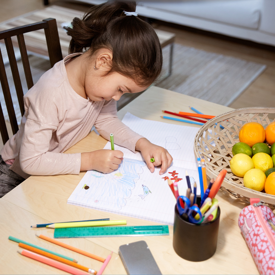 Učinkovito učenje i rad: Postavite idealno radno osvjetljenje (povećanje koncentracije) uz Philips H