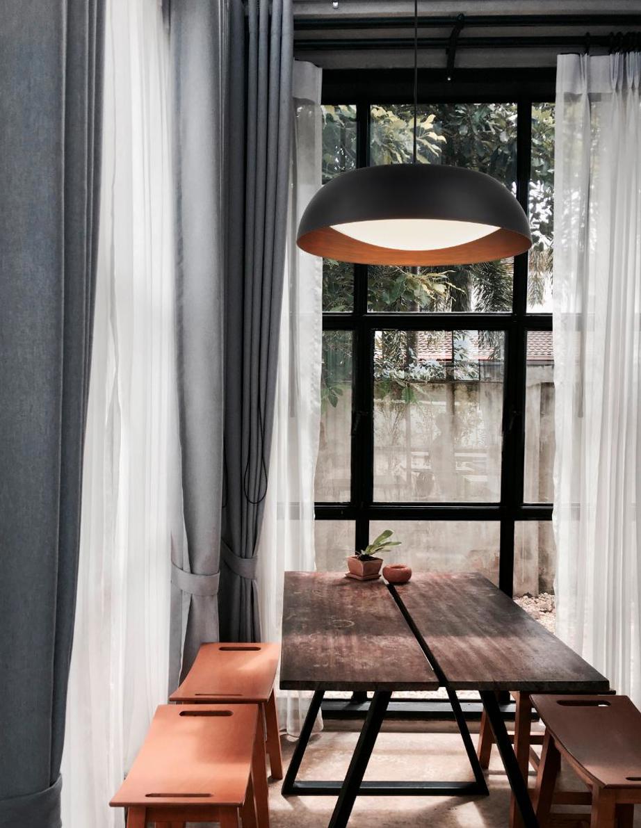 Vodič kroz dimenzije: Koliki luster zapravo trebate iznad blagovaonskog stola?