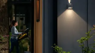 Vodič kroz vanjsku rasvjetu: Što zapravo znače IP44, IP65 i IP67?