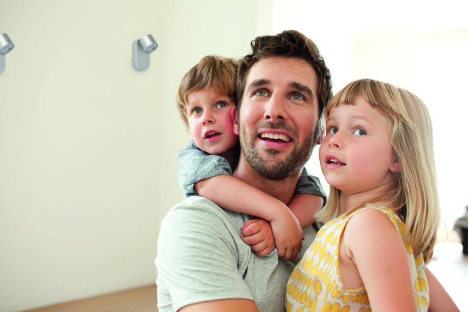 Zašto LED žarulja treperi kad je ugašena? Uzroci i rješenja koja zapravo rade