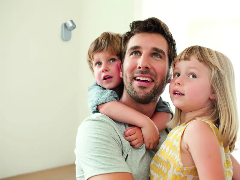 Zašto LED žarulja treperi kad je ugašena? Uzroci i rješenja koja zapravo rade