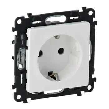 753124 UTIČNICA 2P+E/16A/230V DJ ZAS VIJCI BIJELA VALENA