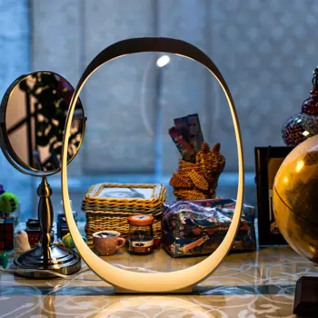 FOSCARINI ANISHA MALA STOLNA LAMPA BIJELA