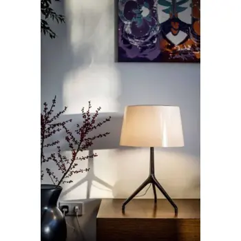 foscarini-lumiere-xxs-stolna-svjetiljka-krom-crnabijela-99039-02121147.webp