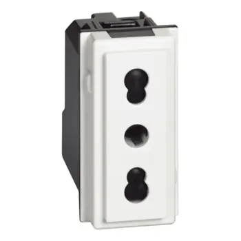 LNOW EURO UTIČNICA 2P+E/16A/250V BIJELA