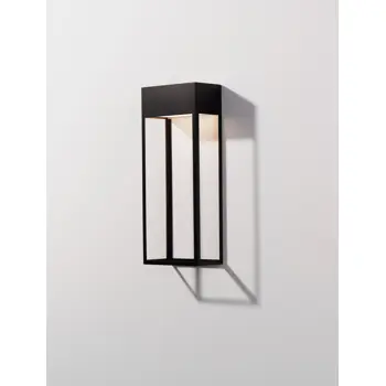 MOBY ZIDNA SVJETILJKA CRNA 
LED 20Watt 220-240Volt 1545lm 
3000K