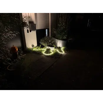 neon-outdoor-philips-hue-pametna-led-traka-5m-73141-02078437.webp