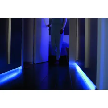 philips-hue-lightstrip-led20w1700lm-2m-63983-01010926.webp