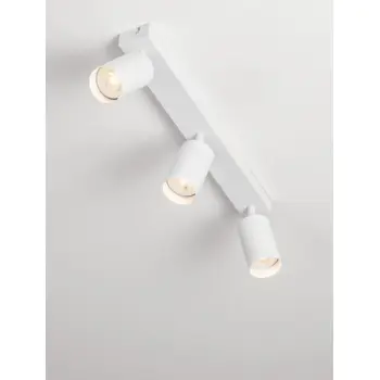 REIG ZIDNI REFLEKTOR BIJELI LED GU10 3x10W 100-240V IP20