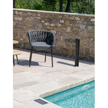 TIEN VANJSKA STAJAĆA SVJETILJKA LED 8,5W/3000K/470lm/CRNA