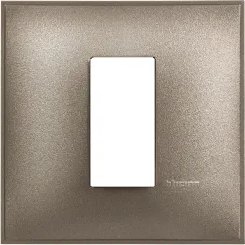 UKRASNI OKVIR 1M/2 TITAN