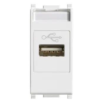 usb-konektor-uticnice-bijeli-47285-04071085.webp