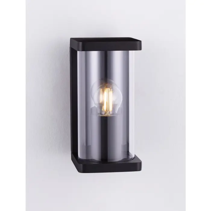 ADORAY ZIDNA LAMPA E27 IP65 CRNA