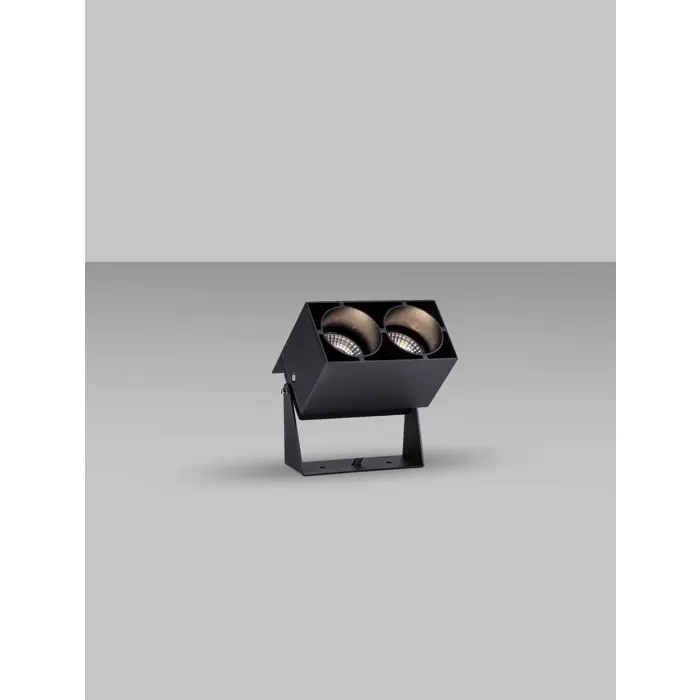 ANDER VANJSKA PODNA LED SVJETILJKA 10Watt 604Lm
IP65 CCT 3000-4000-5000K CRNA