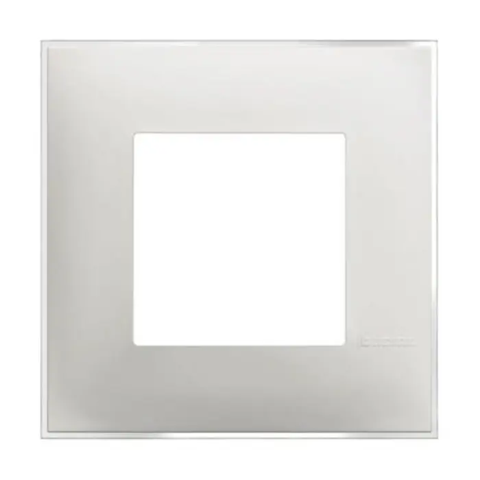 CLASSIA UKRASNI OKVIR 2M MAT LEDENA BIJELA