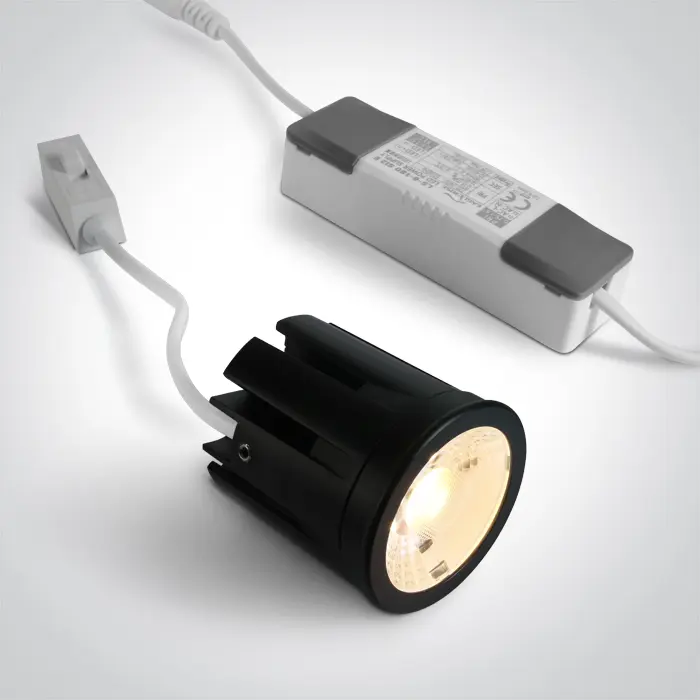 CRNA SVJETILJKA 7W CCT IP20 36deg MR16