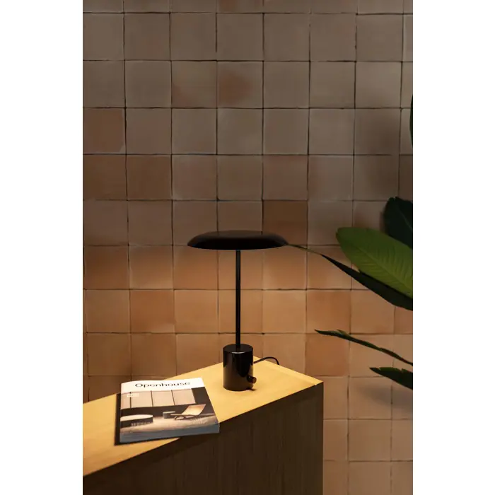 HOSHI LED STOLNA SVJETILJKA CRNA