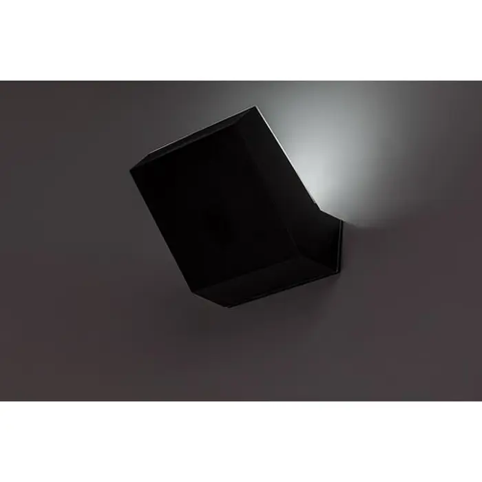 LAXA VANJSKA ZIDNA LAMPA 14W,IP 54. 2700K,4000K,6500K