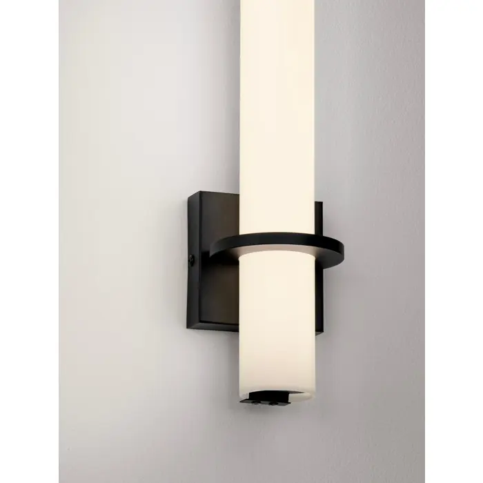 LUCA ZIDNA LAMPA CRNA LED 15W 1309lm 4000K IP44