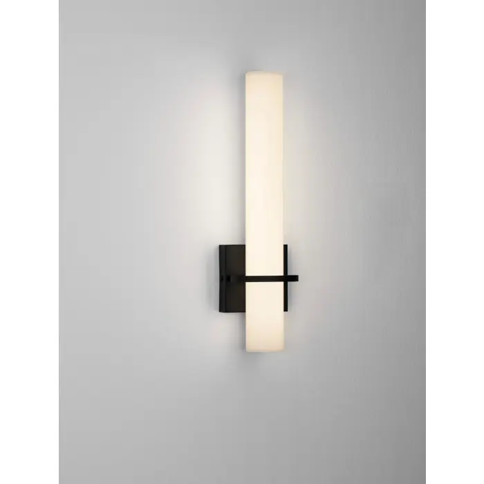 LUCA ZIDNA LAMPA CRNA LED 15W 1309lm 4000K IP44