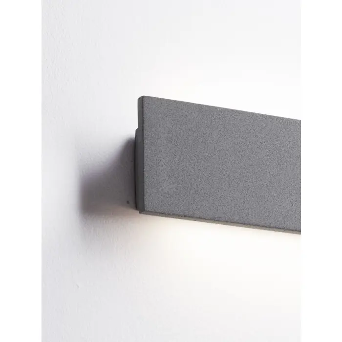 LUNA ZIDNA SVJETILJKA SIVA LED 10 Watt 100-265Volt 536lm
3000K IP65