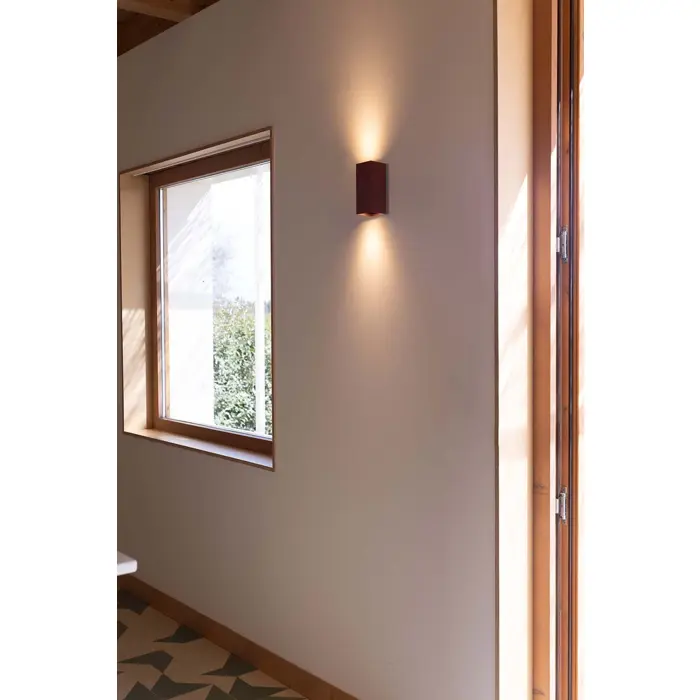 LUNE ZIDNA SVJETILJKA IZBRAZDANA TERRACOTTA 2xGU10