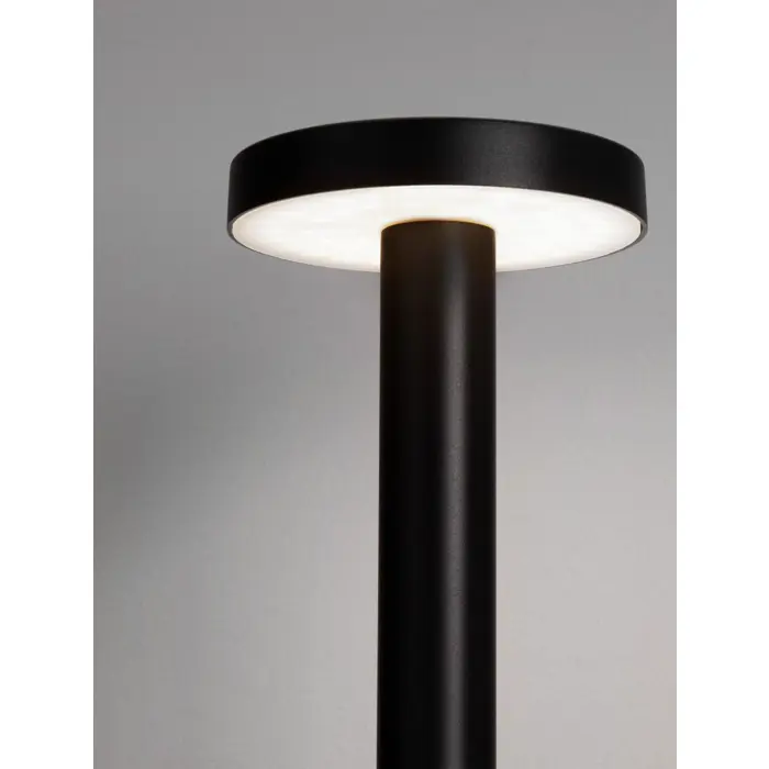 MOOD STAJAĆA SVJETILJKA CRNA
LED 5Watt 100-240 Volt 402lm
3000K