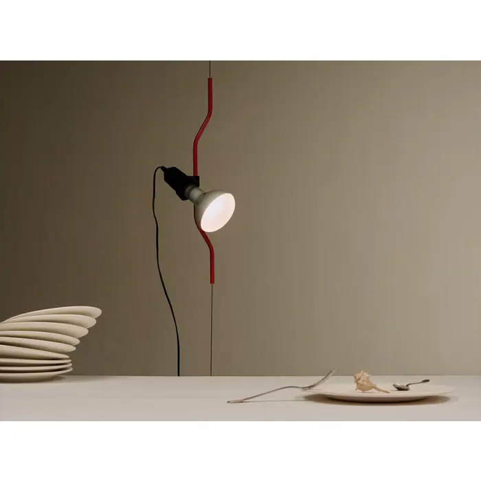 PARENTESI DIMMER VISILICA 1×E27/150W/220-250V CRVENA