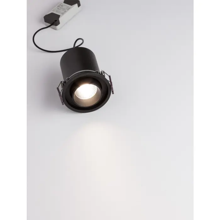 PIN UGRADBENA SVJETILJKA CRNA 12W 720Lm 3000K IP32