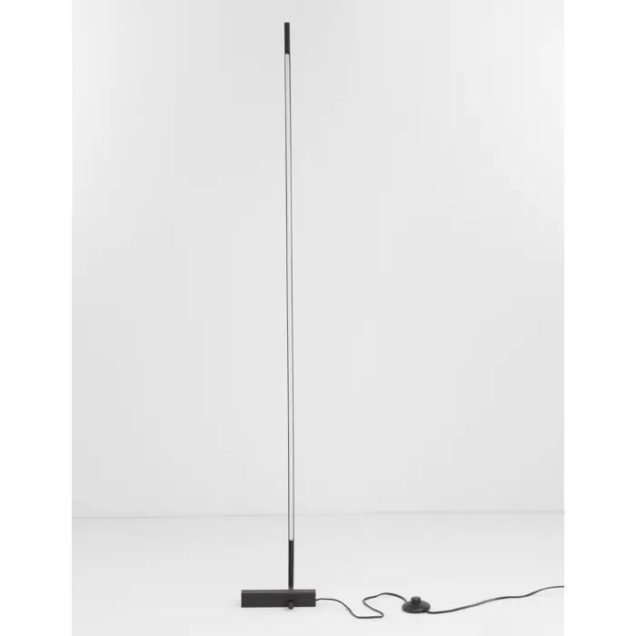 RACCIO STAJAĆA SVJETILJKA LED 19W/3000K/891lm/IP20/CRNA