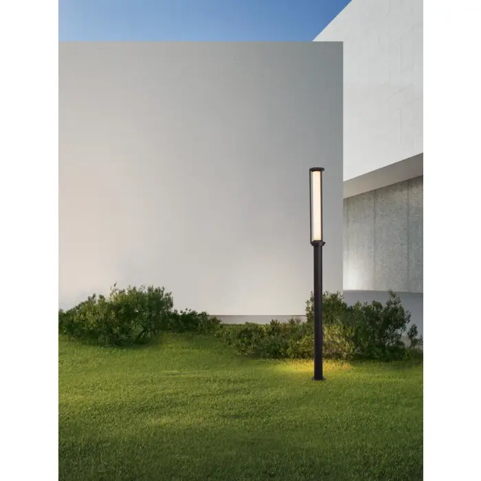 SOLSTICE STAJAĆA LAMPA LED 3000K 1130lm IP65 CRNA