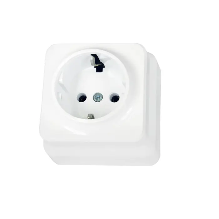 uticnica-nadzbukna-16a250v-ip20-bijela-77261-04040140.webp