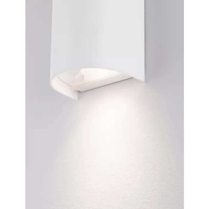 YORK ZIDNA SVJETILJKA BIJELA
LED GU10 2x10 Watt
100-240 Volt