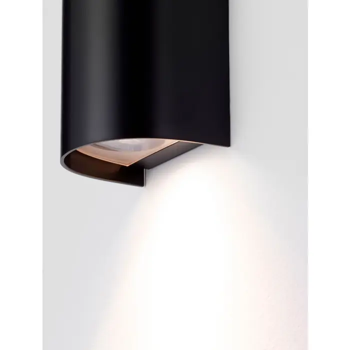 YORK ZIDNA SVJETILJKA CRNA
LED GU10 2x10 Watt
100-240 Volt