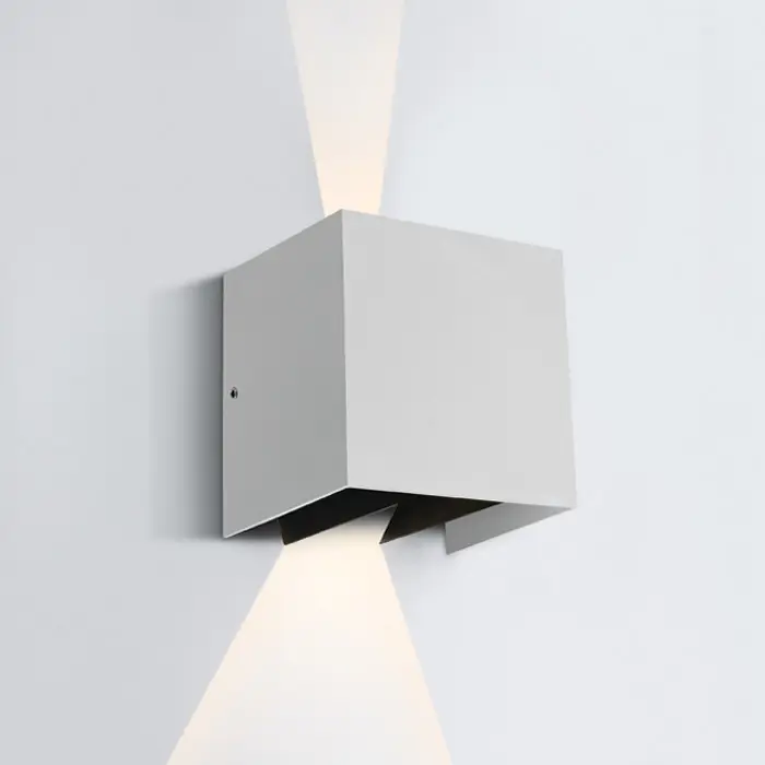 ZIDNA SVJETILJKA LED 2x3W/3000K/2x210lm/230V/IP54 BIJELA